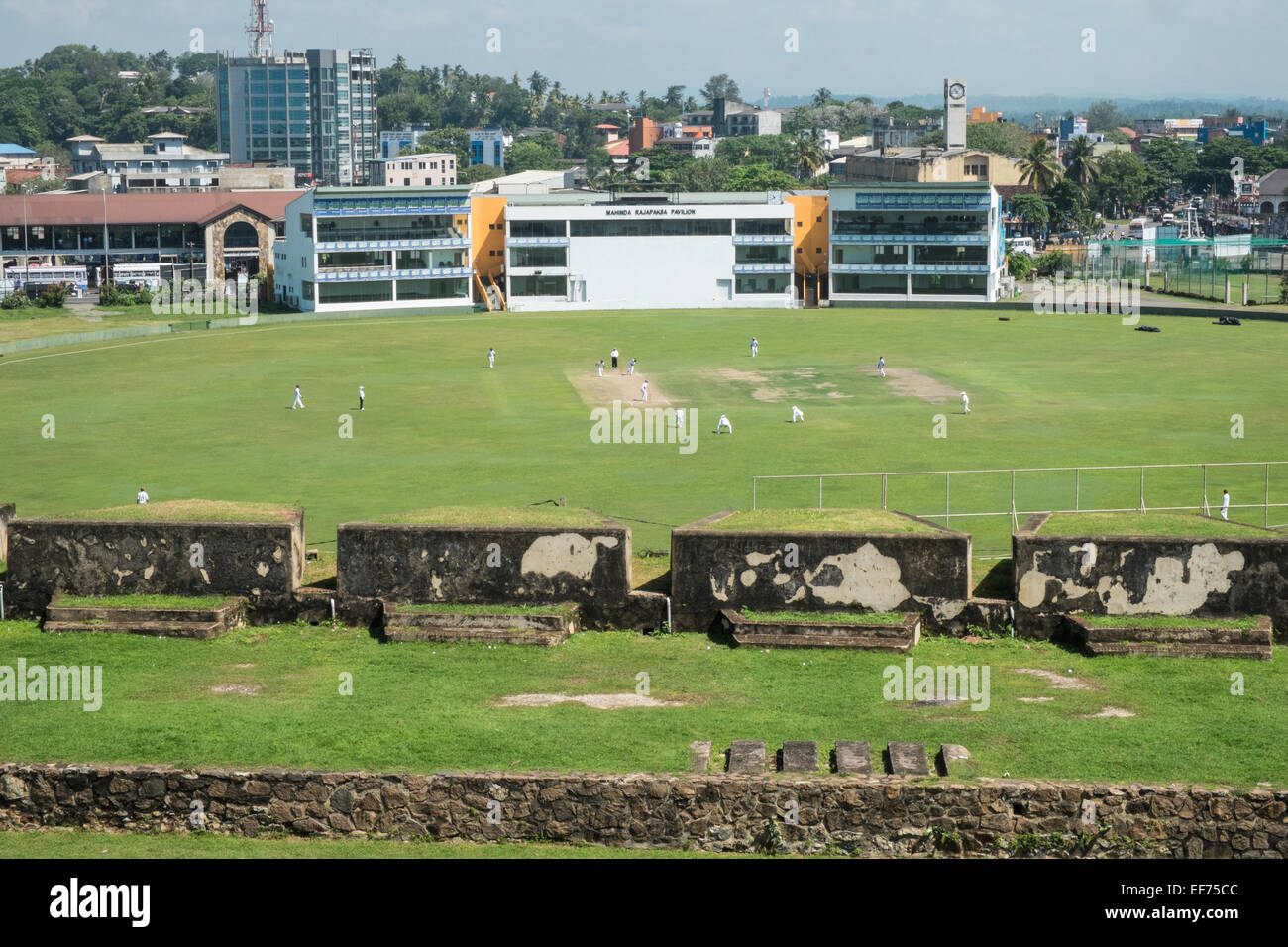 Galle cricket ground e Fort parete alla città vecchia di Galle,Sri Lanka.Sri Lanka Foto Stock