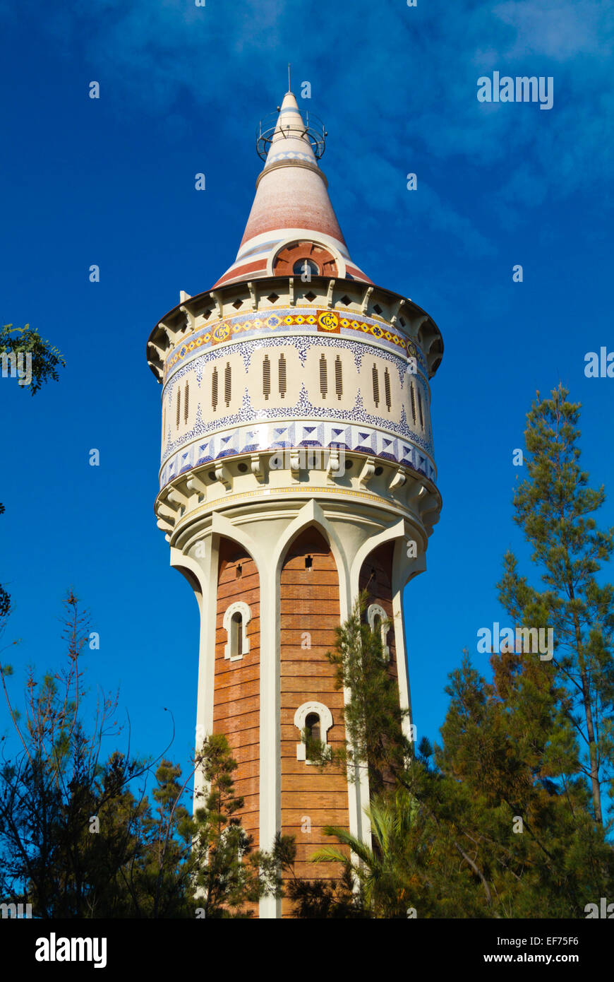 Torre de les Aigues (1905), in stile Modernista architettura, Parc de la Barceloneta, Barceloneta, Barcellona, Spagna Foto Stock