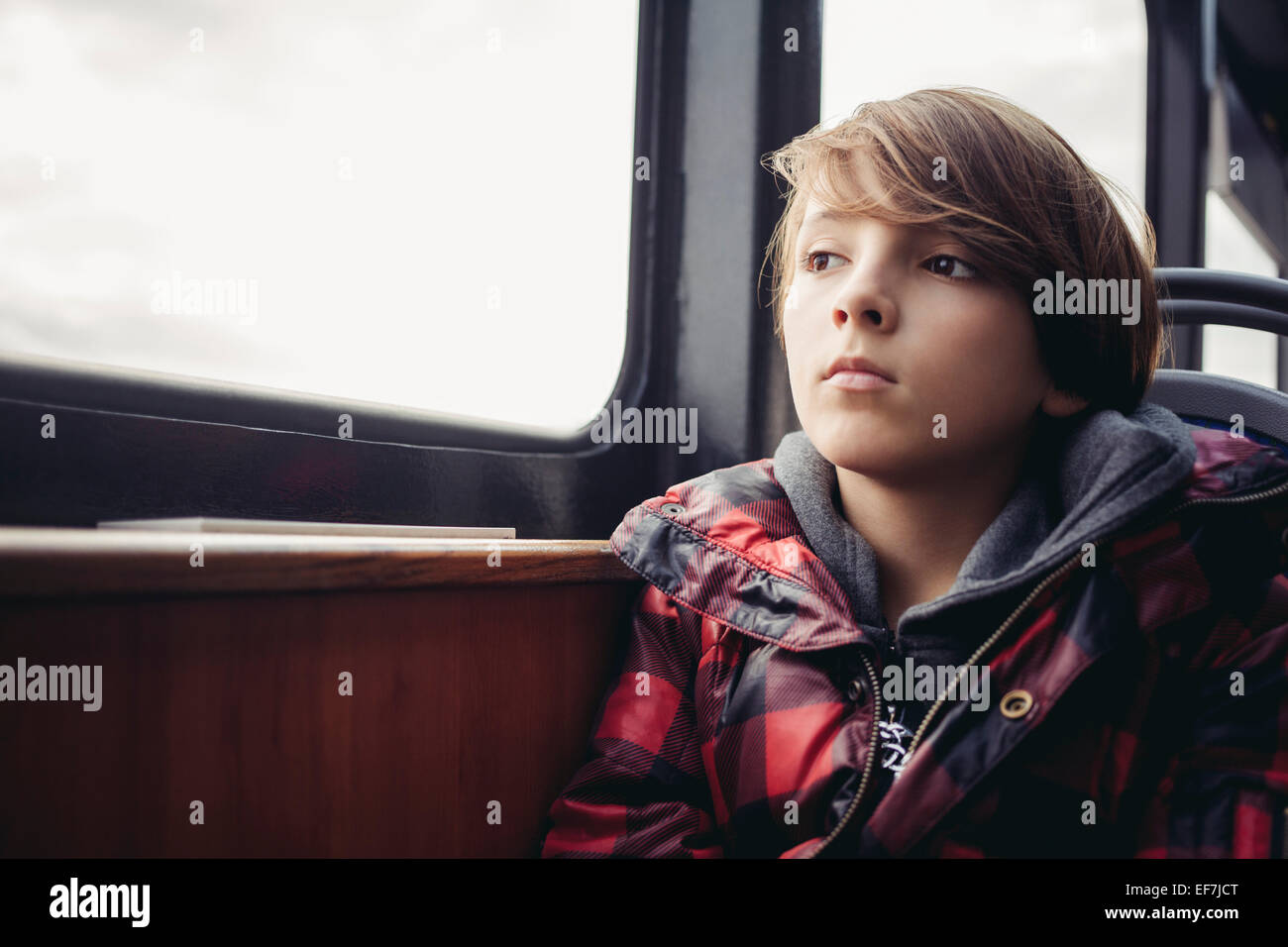 Pensiero del ragazzo Foto Stock