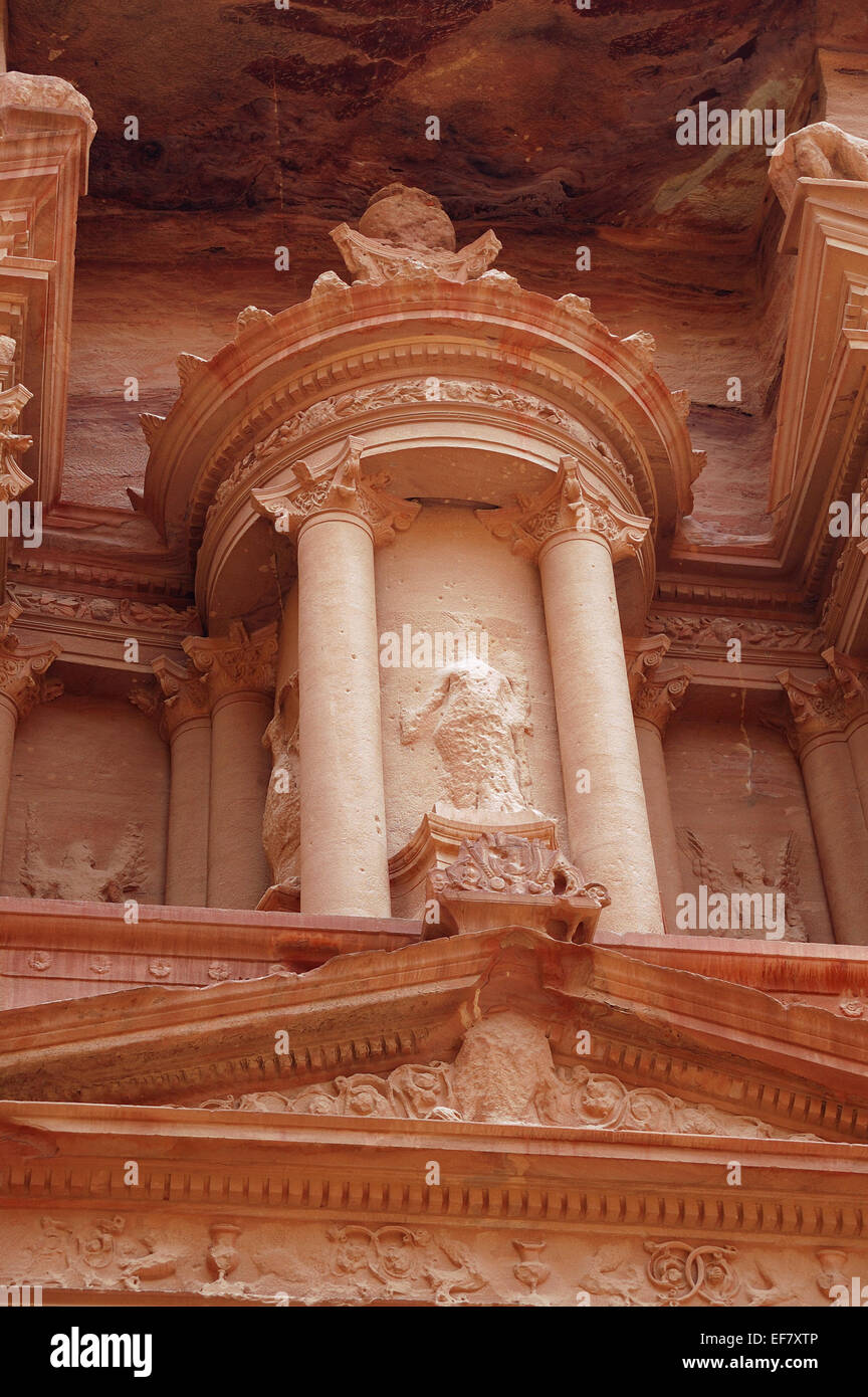 Elemento della Giordania Petra antico tempio Foto Stock