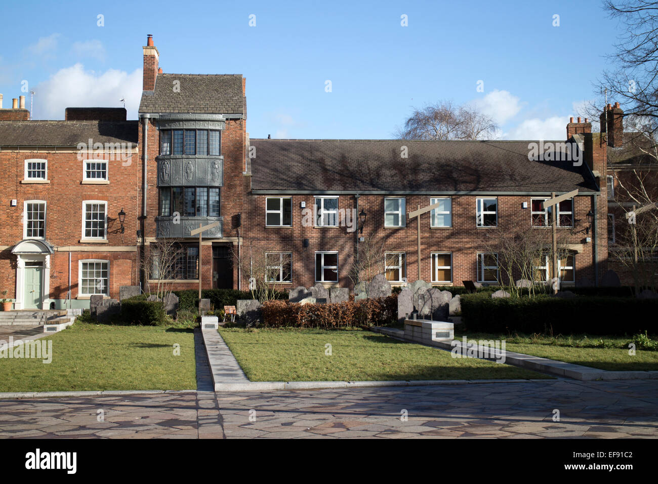 St. Martins Est dalla Cattedrale giardini, Leicester, Leicestershire, England, Regno Unito Foto Stock