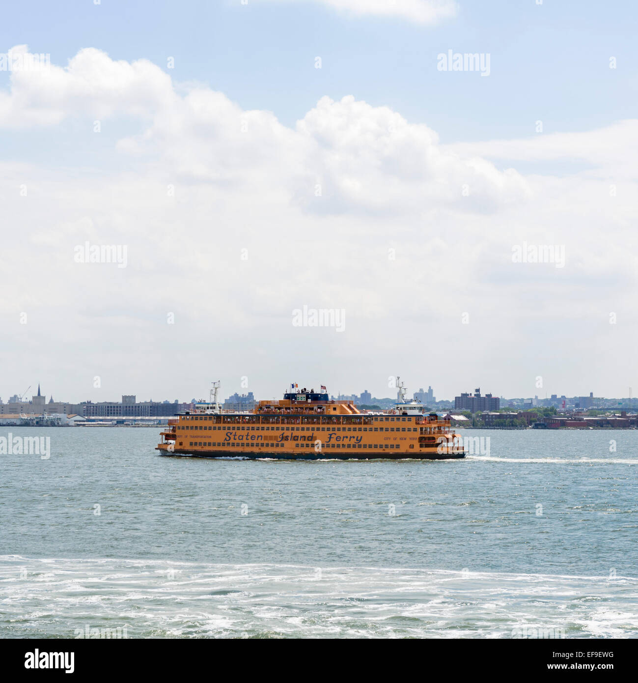 La Staten Island Ferry, New York City, NY, STATI UNITI D'AMERICA Foto Stock