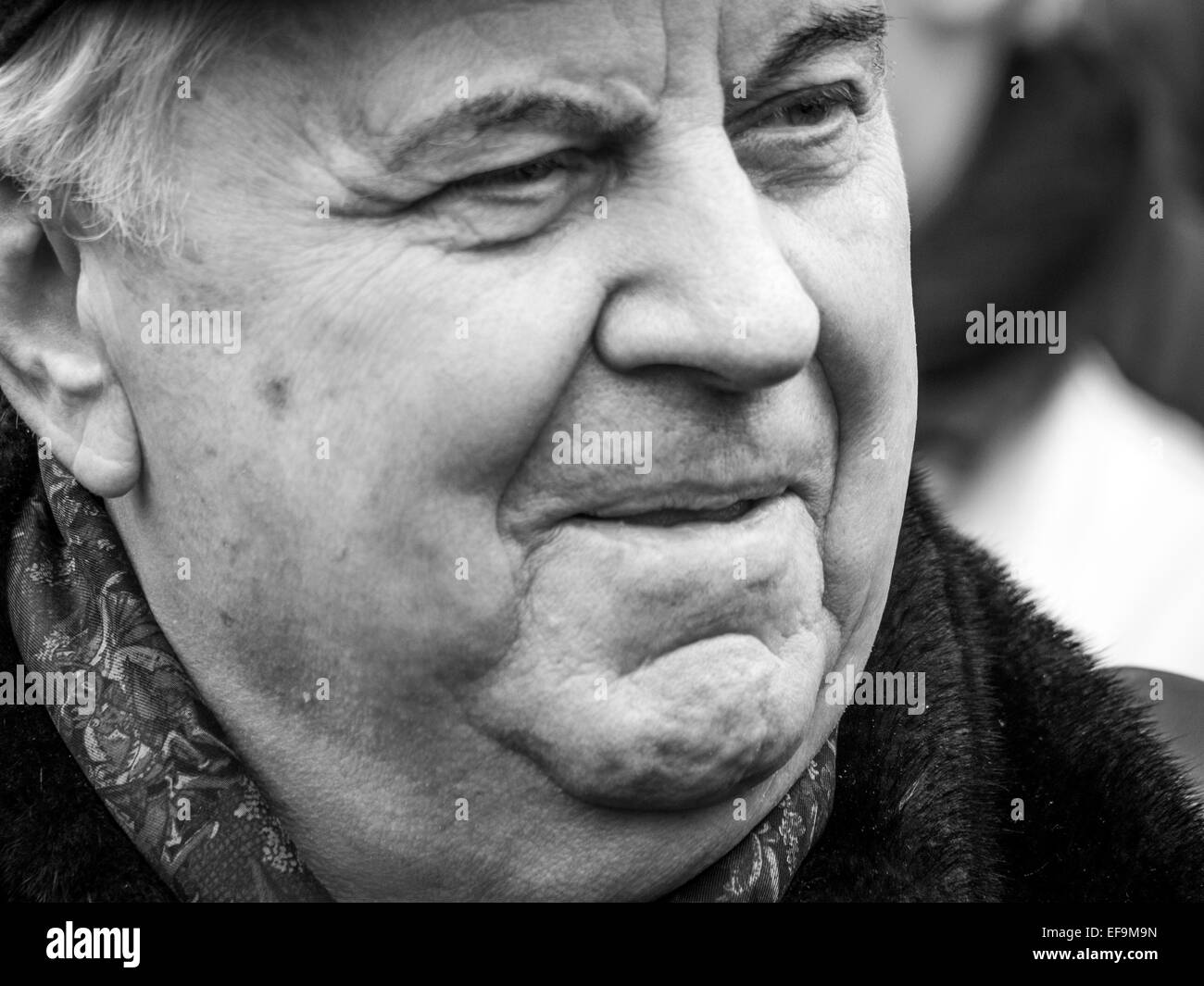 Kruty, Ucraina. Il 29 gennaio, 2015. Regione di Chernihiv, Ucraina. Il 29 gennaio, 2015. Ex Presidente ucraino Leonid Kravchuk. --Politicinas ucraini, 29 gennaio 2015, ha partecipato alla cerimonia Kruty eroi, giovani ragazzi che in questo giorno nel 1918 vicino alla stazione Kruty nella regione di Chernihiv è entrato in una battaglia impari con i bolscevichi e sono morti di una morte eroica per l'Ucraina Repubblica popolare. © Igor Golovnov/Alamy Live News Credit: Igor Golovnov/Alamy Live News Foto Stock