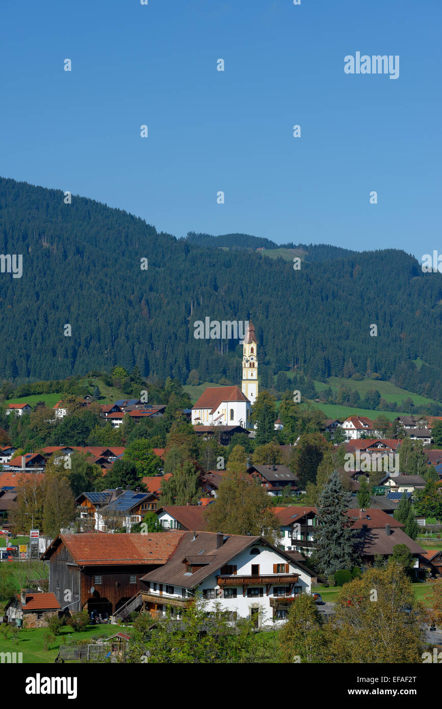 Townscape, Pfronten, Ostallgäu, Svevia, Baviera, Germania Foto Stock