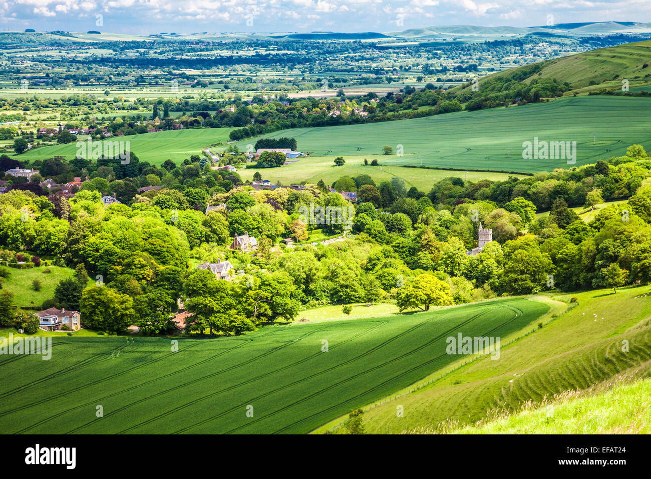 Vista sul paesino di Bratton nel Wiltshire. Foto Stock