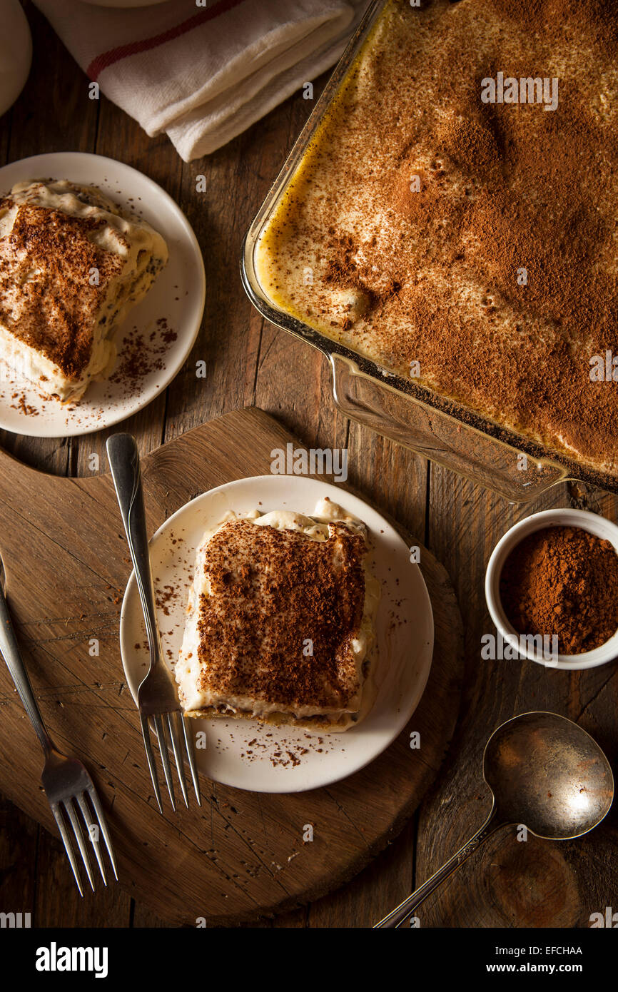 Tiramisù fatti in casa per il Dessert con caffè e cioccolato Foto Stock