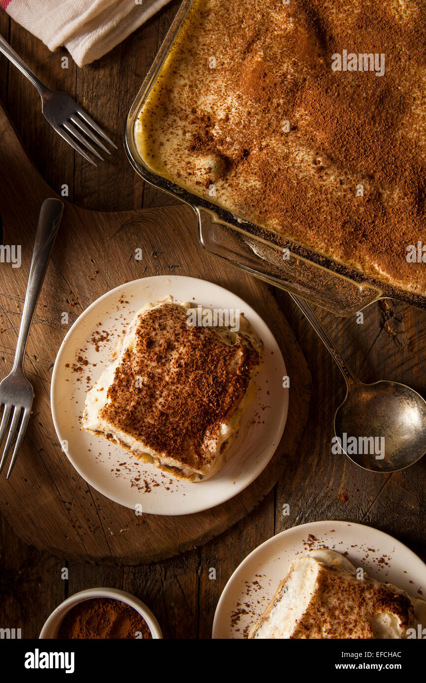 Tiramisù fatti in casa per il Dessert con caffè e cioccolato Foto Stock