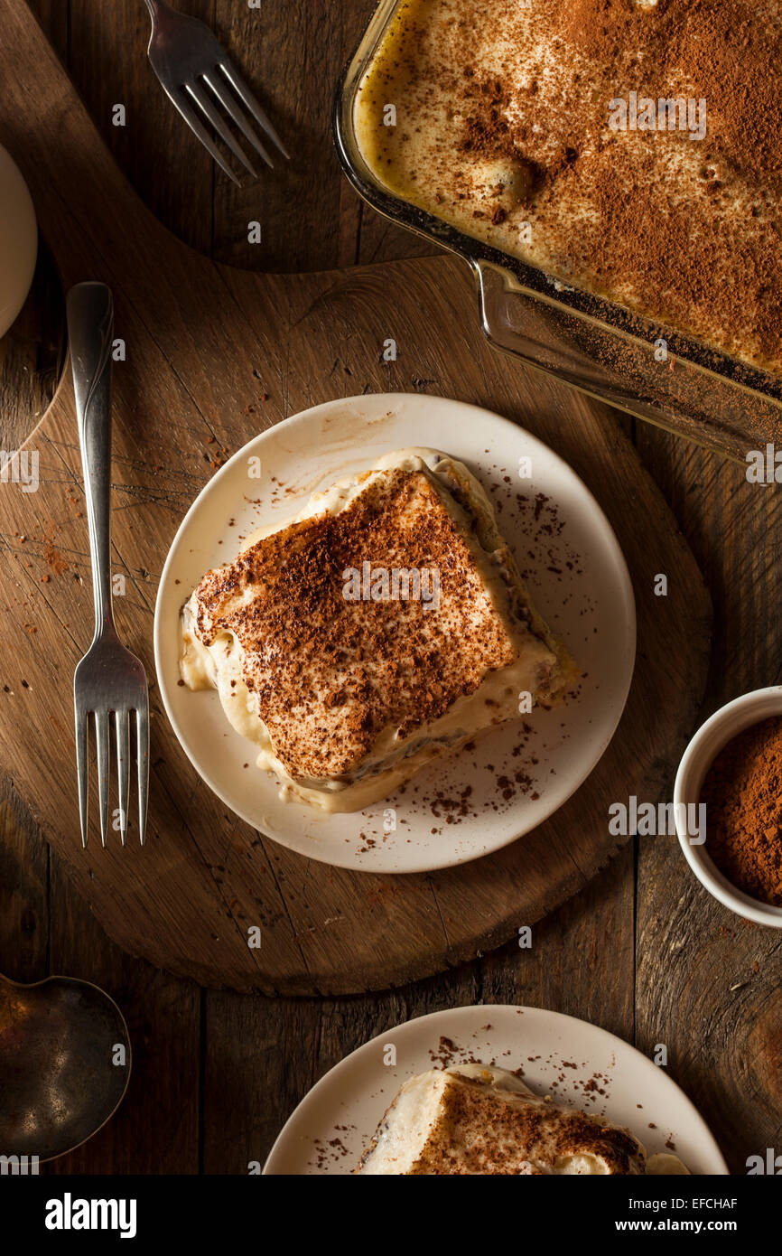 Tiramisù fatti in casa per il Dessert con caffè e cioccolato Foto Stock