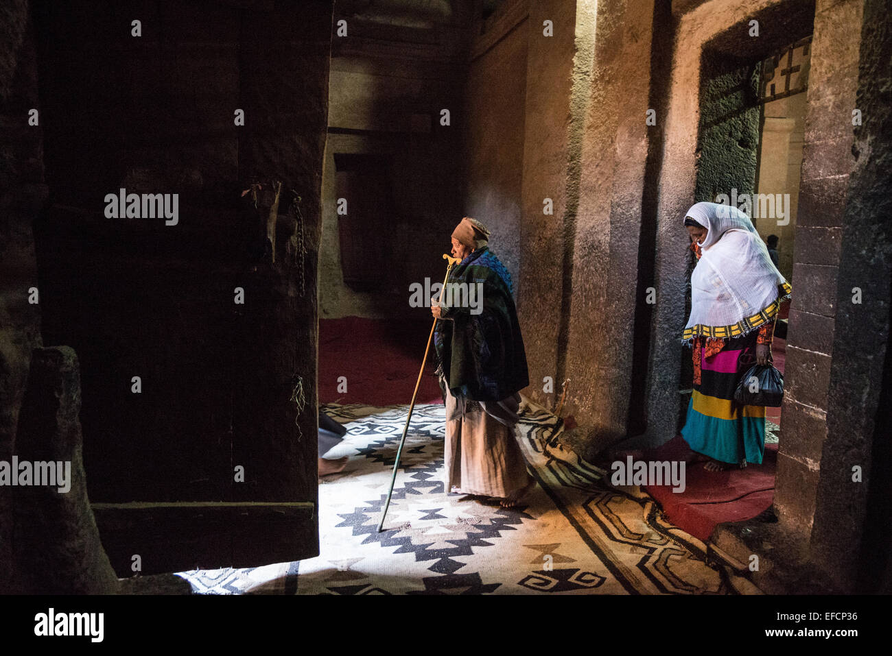 Roccia monolitica-cut Chiesa di Bete Medhane Alem, Lalibela, Etiopia, Africa Foto Stock