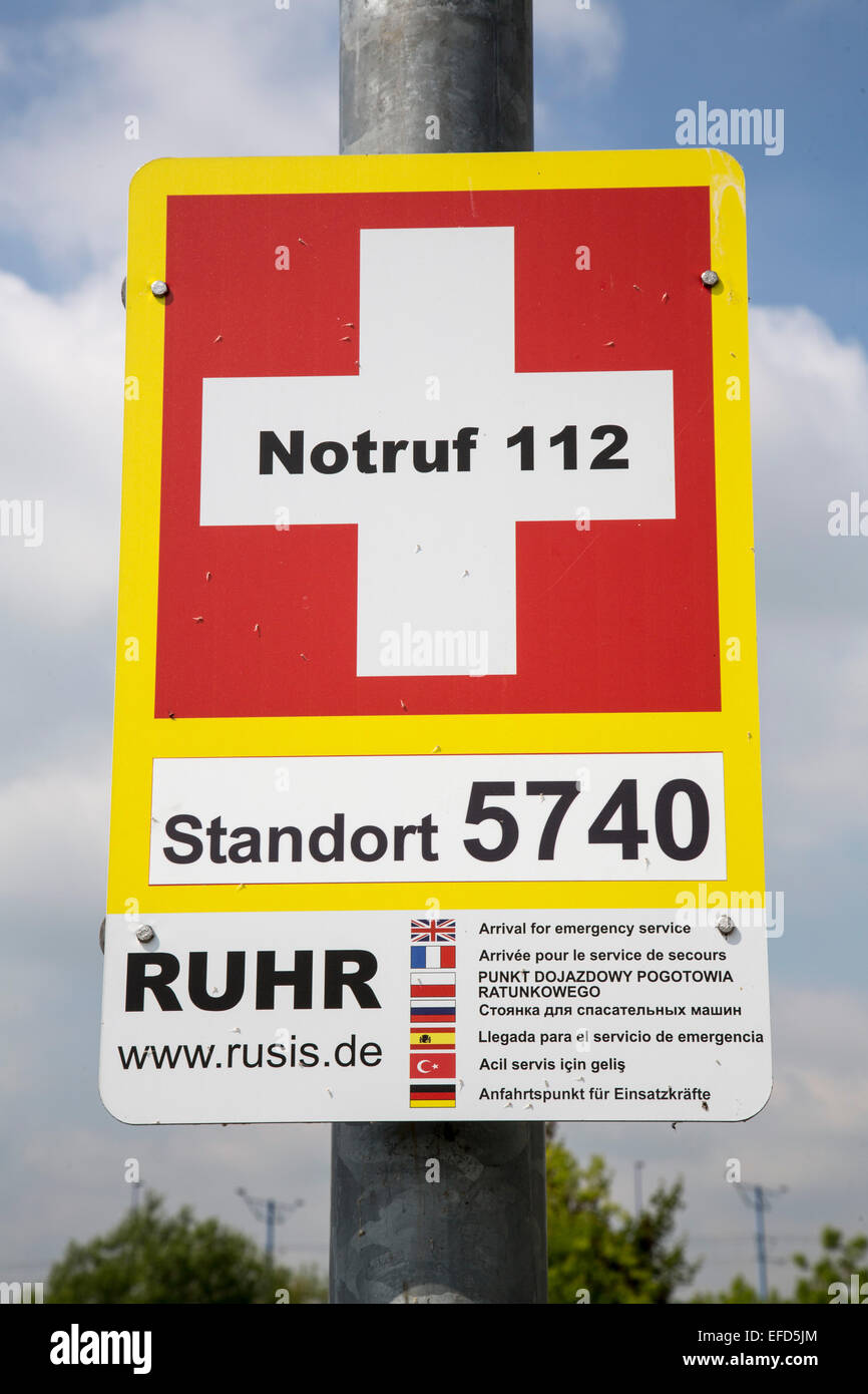 Segno RUSIS, Ruhr-location-sistema di informazioni in caso di emergenza è possibile indicare i servizi di salvataggio la vostra esatta posizione lungo fiume Ruhr Foto Stock