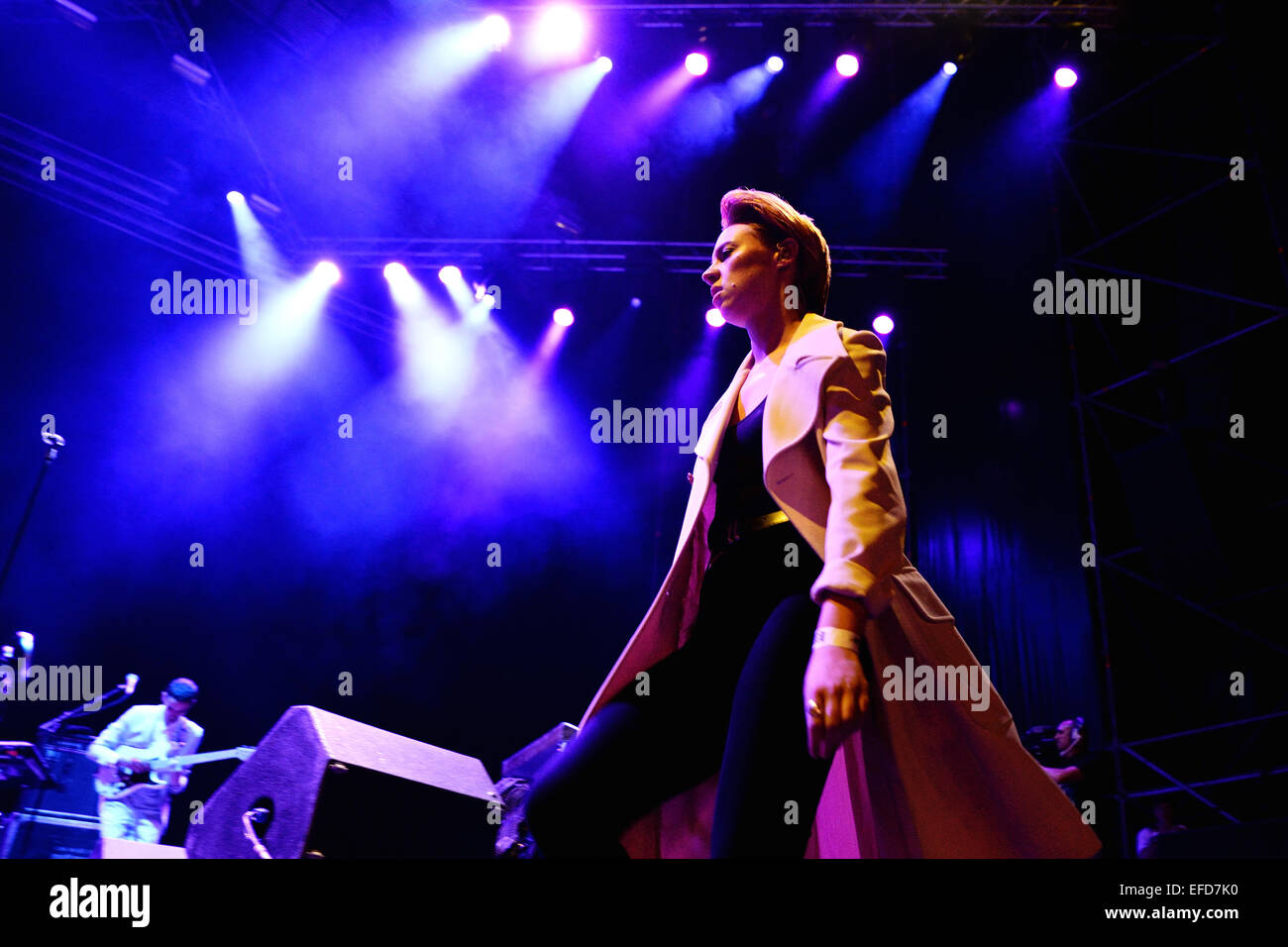 MADRID - Sep 13: La Roux (Inglese synthpop band) concerto presso Dcode Festival il 13 settembre 2014 a Madrid, Spagna. Foto Stock