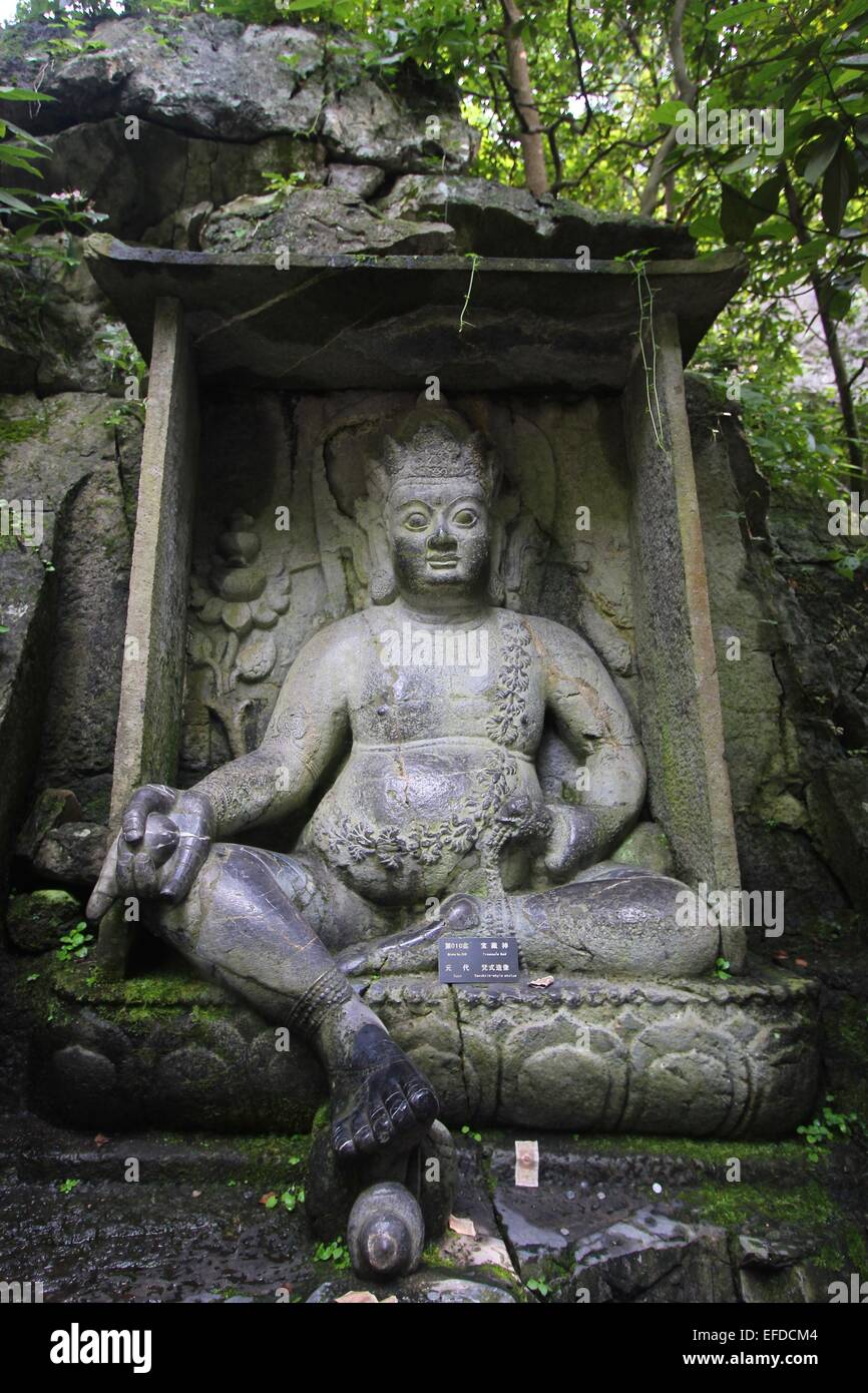 Scolpito statua del Buddha il Tempio Lingyin anima del ritiro di Hangzhou Cina Foto Stock
