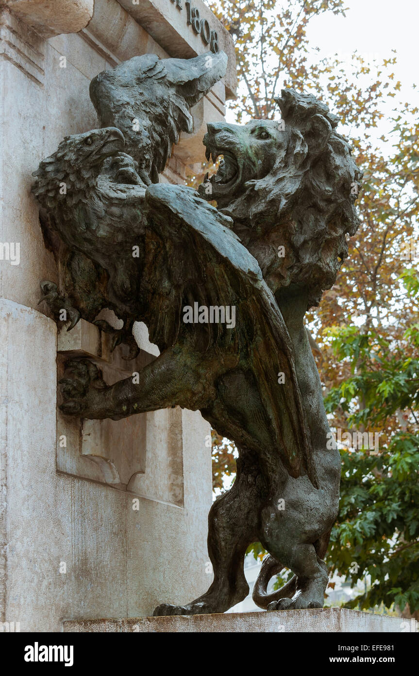 Allegoria sul retro del monumento di Agustina nella plaza Portillo, Saragozza, Aragona, Spagna, Europa Foto Stock