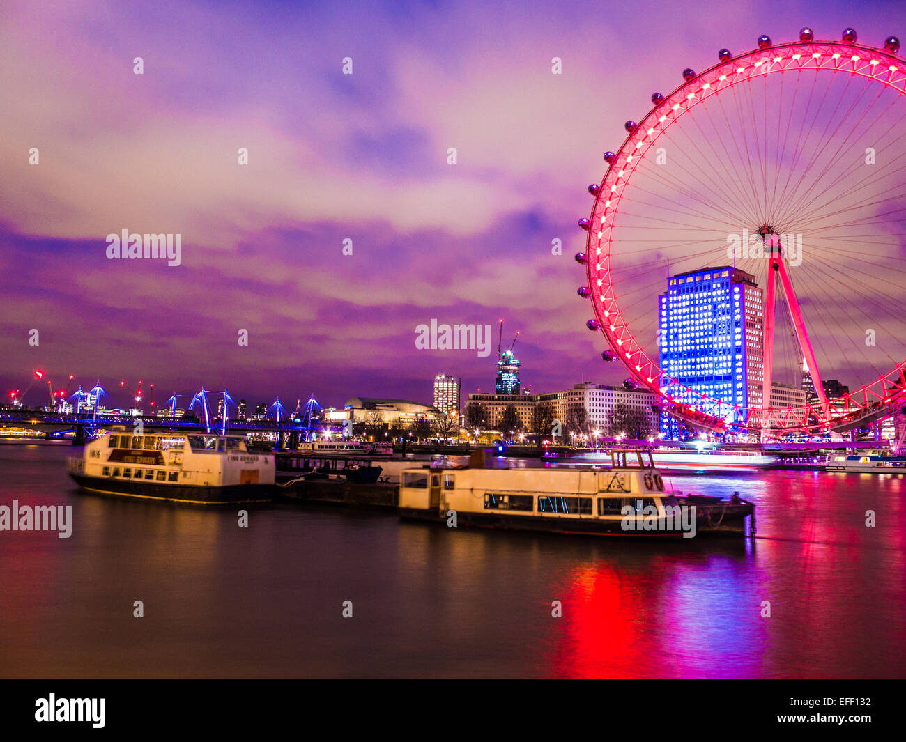 Una vista sul fiume Tamigi a London Eye Foto Stock