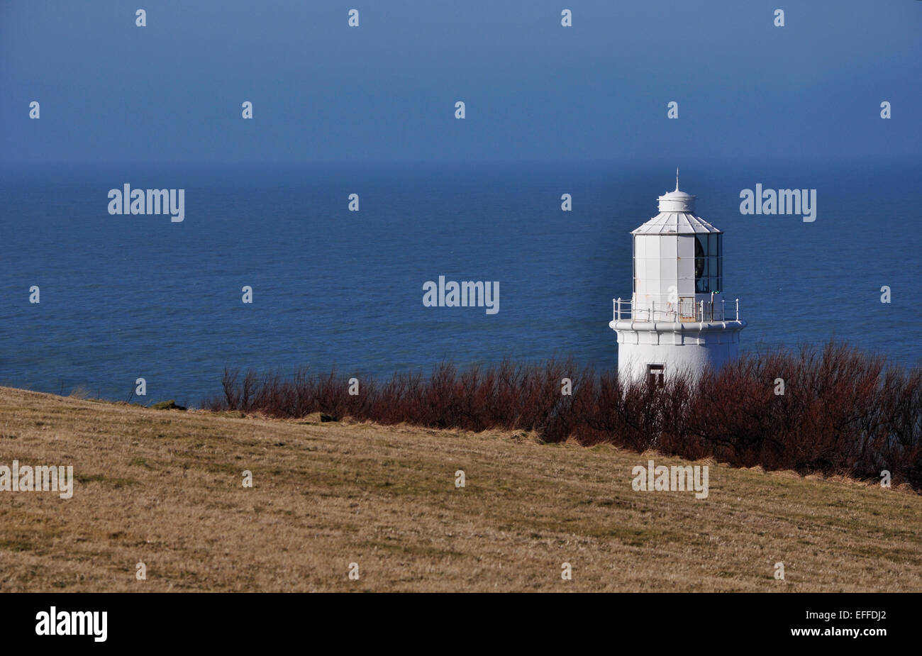 Una vista del faro di Capo Trevose Cornwall Regno Unito Foto Stock