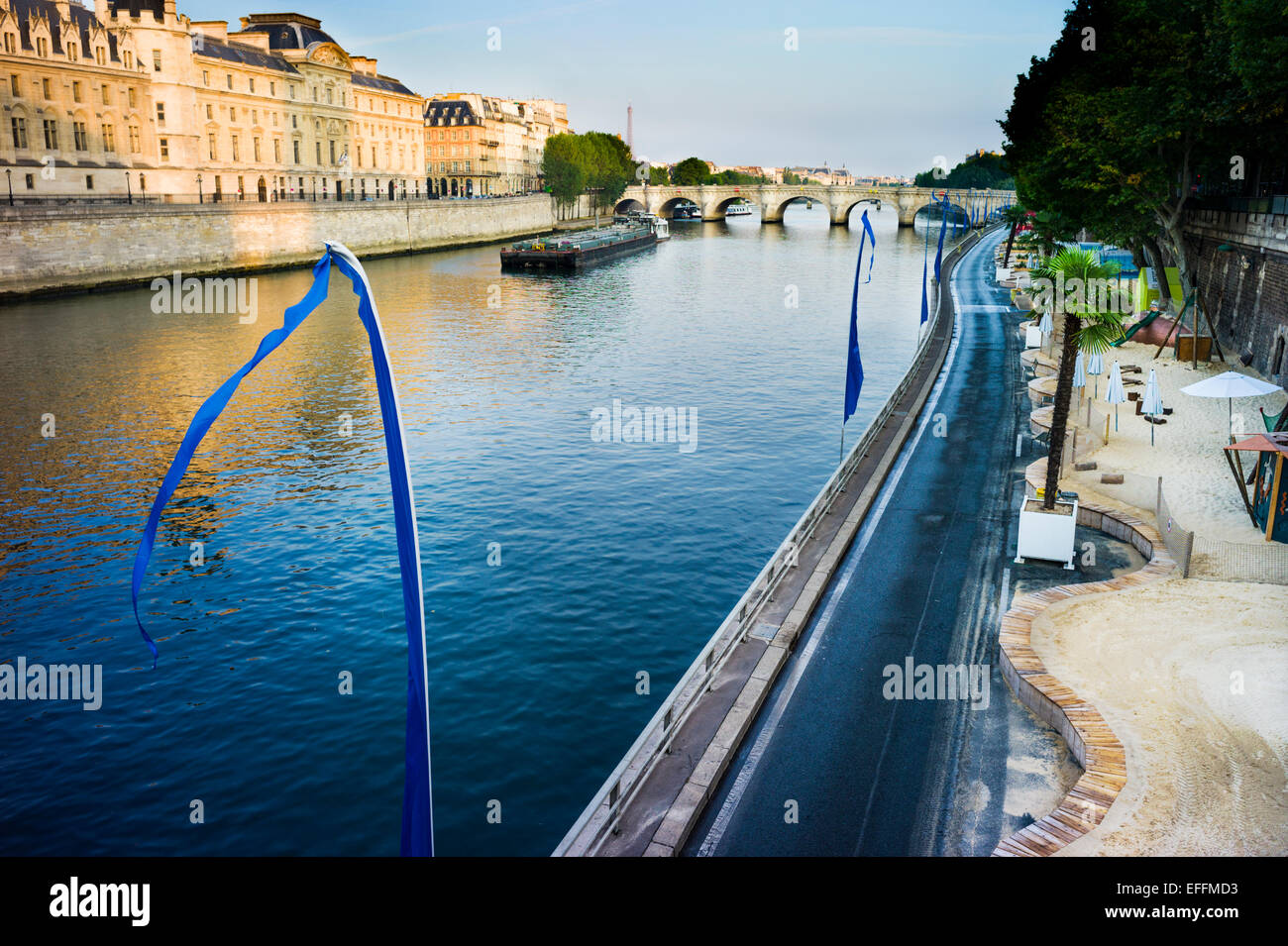 Paris Plage - spiaggia accanto al fiume Senna, Parigi Foto Stock