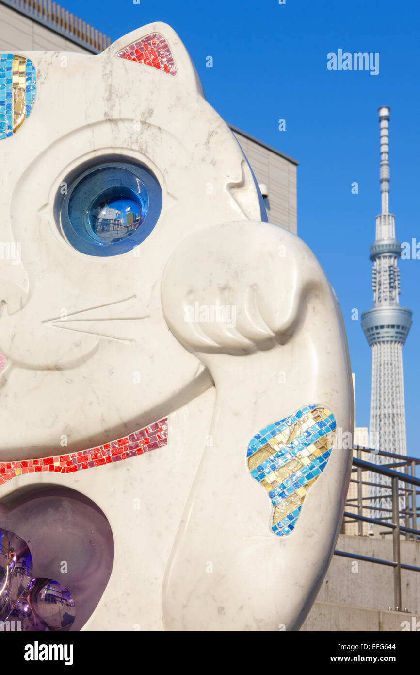 Statua di gatto, Asakusa, Tokyo, Giappone Foto Stock