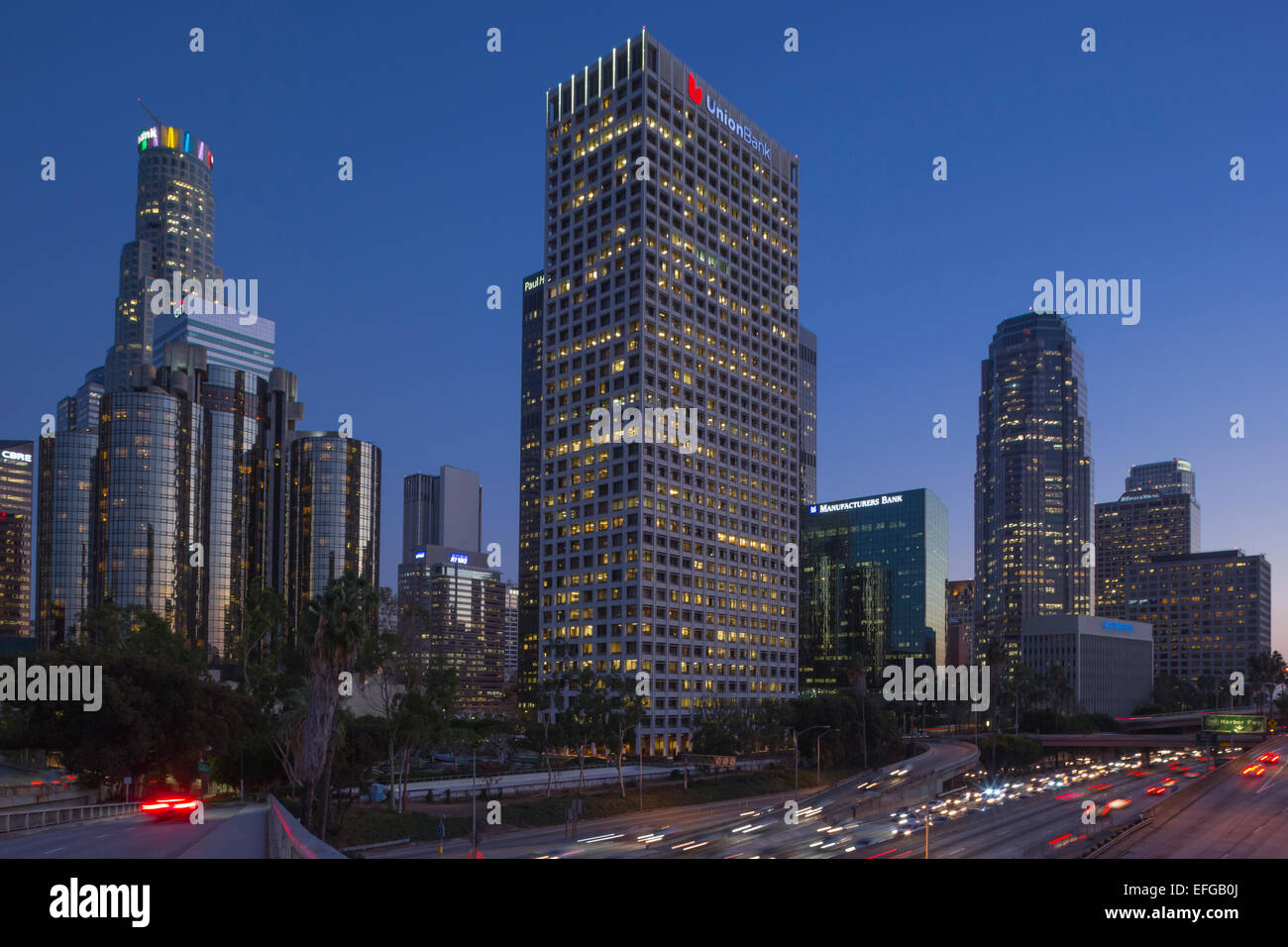 SKYLINE DEL CENTRO Interstate 110 HARBOR FREEWAY DI LOS ANGELES CALIFORNIA USA Foto Stock
