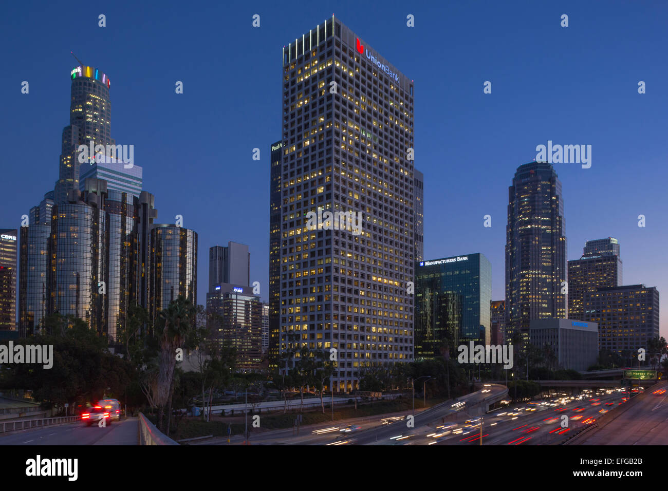 SKYLINE DEL CENTRO Interstate 110 HARBOR FREEWAY DI LOS ANGELES CALIFORNIA USA Foto Stock