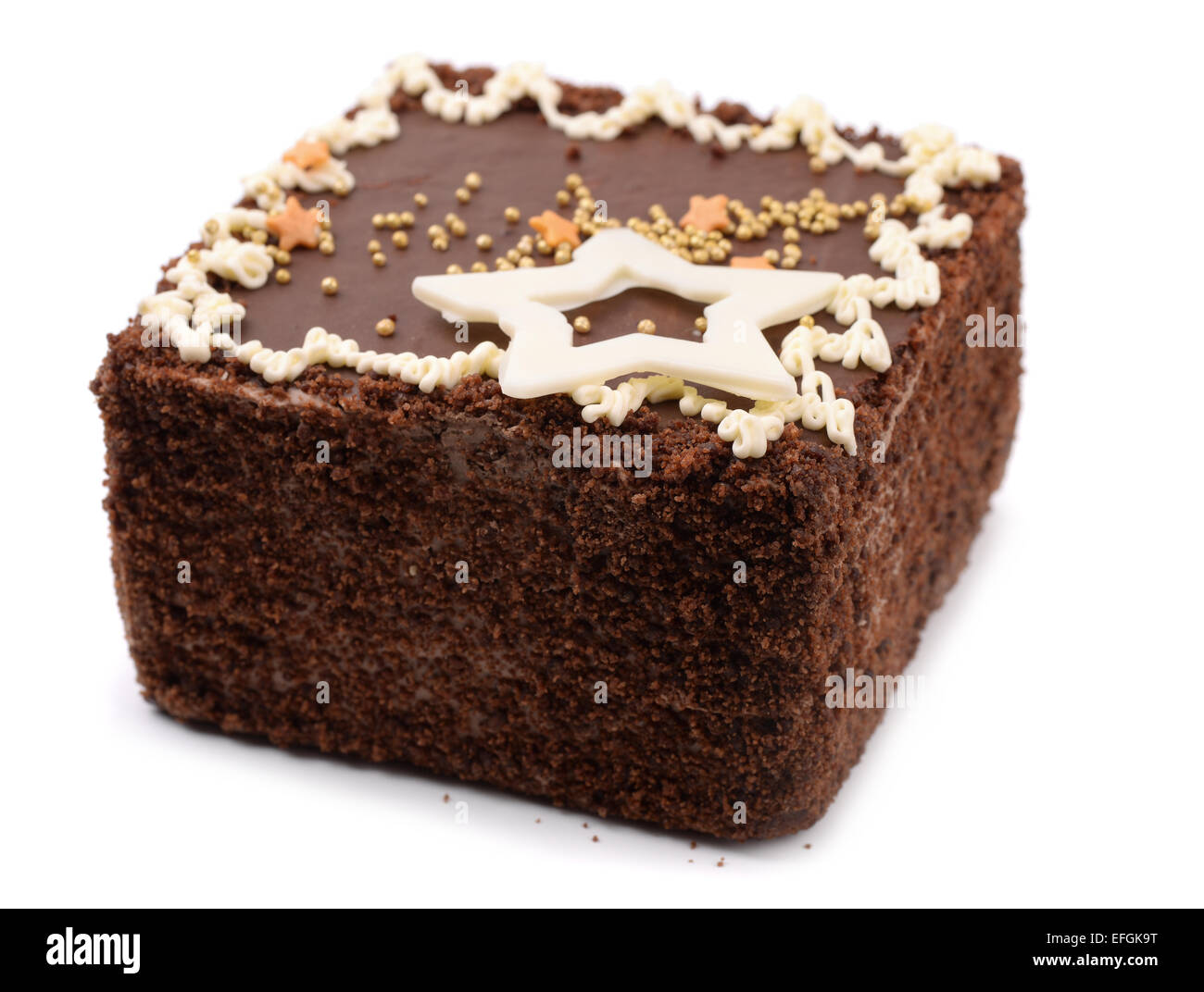 Piccola torta di cioccolato isolato su bianco Foto Stock