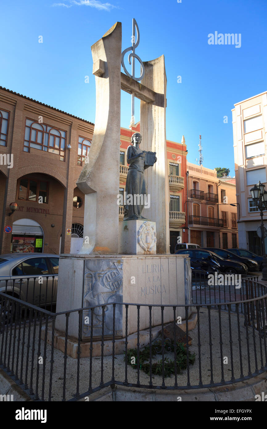 La statua di musica in Plaza Mayor Liria Spagna Foto Stock