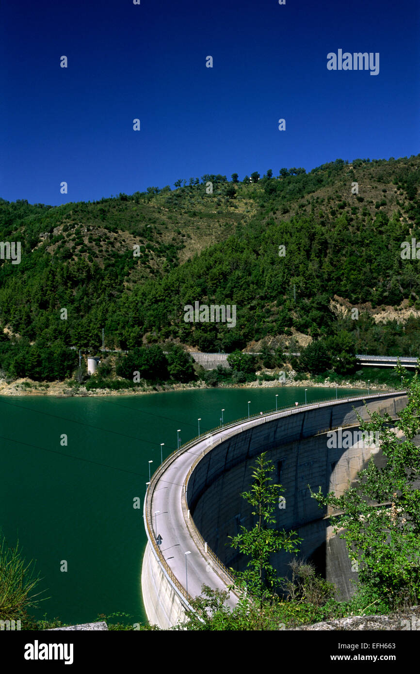 Italia, Basilicata, Parco Nazionale Appennino Lucano Val d'Agri, Lago di Pertusillo Foto Stock