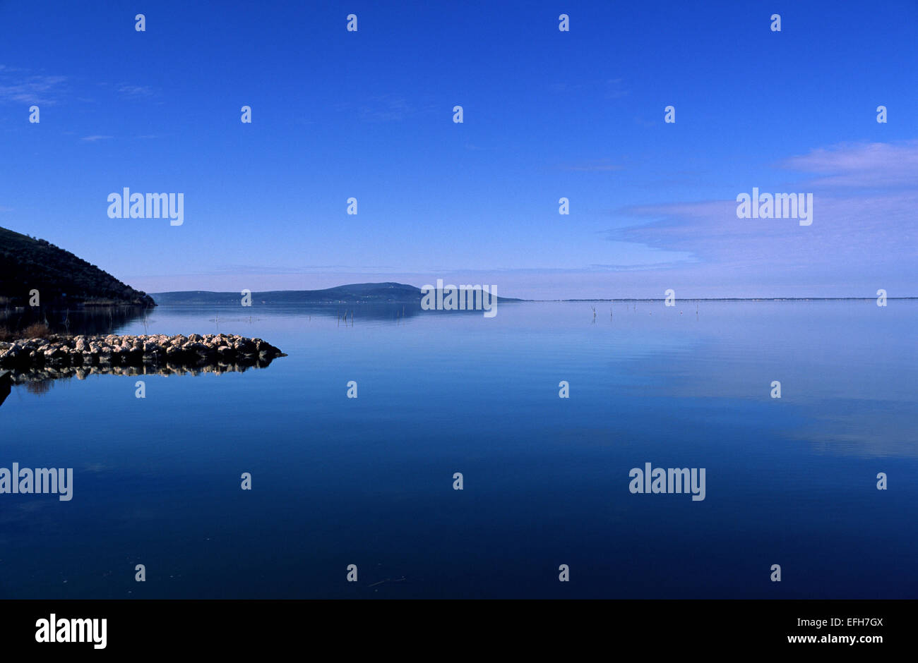 Italia, Puglia, Parco Nazionale del Gargano, Lago di Varano Foto Stock