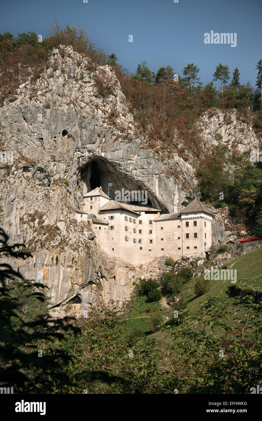 Il Castello di Predjama, intorno a Postumia, Notranjska, Slovenia Foto Stock
