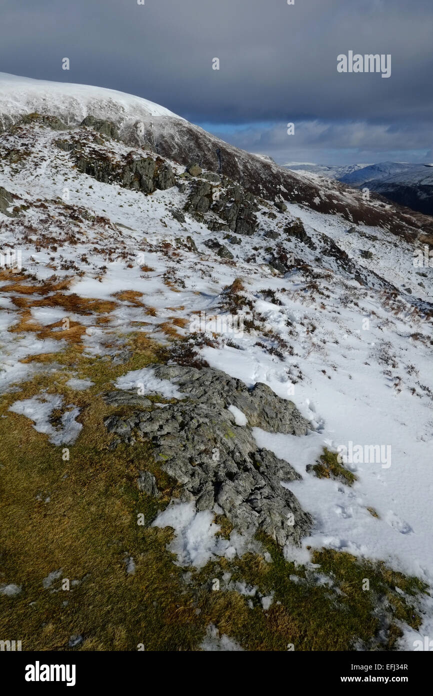 Cadair Idris durante il periodo invernale con la neve Foto Stock