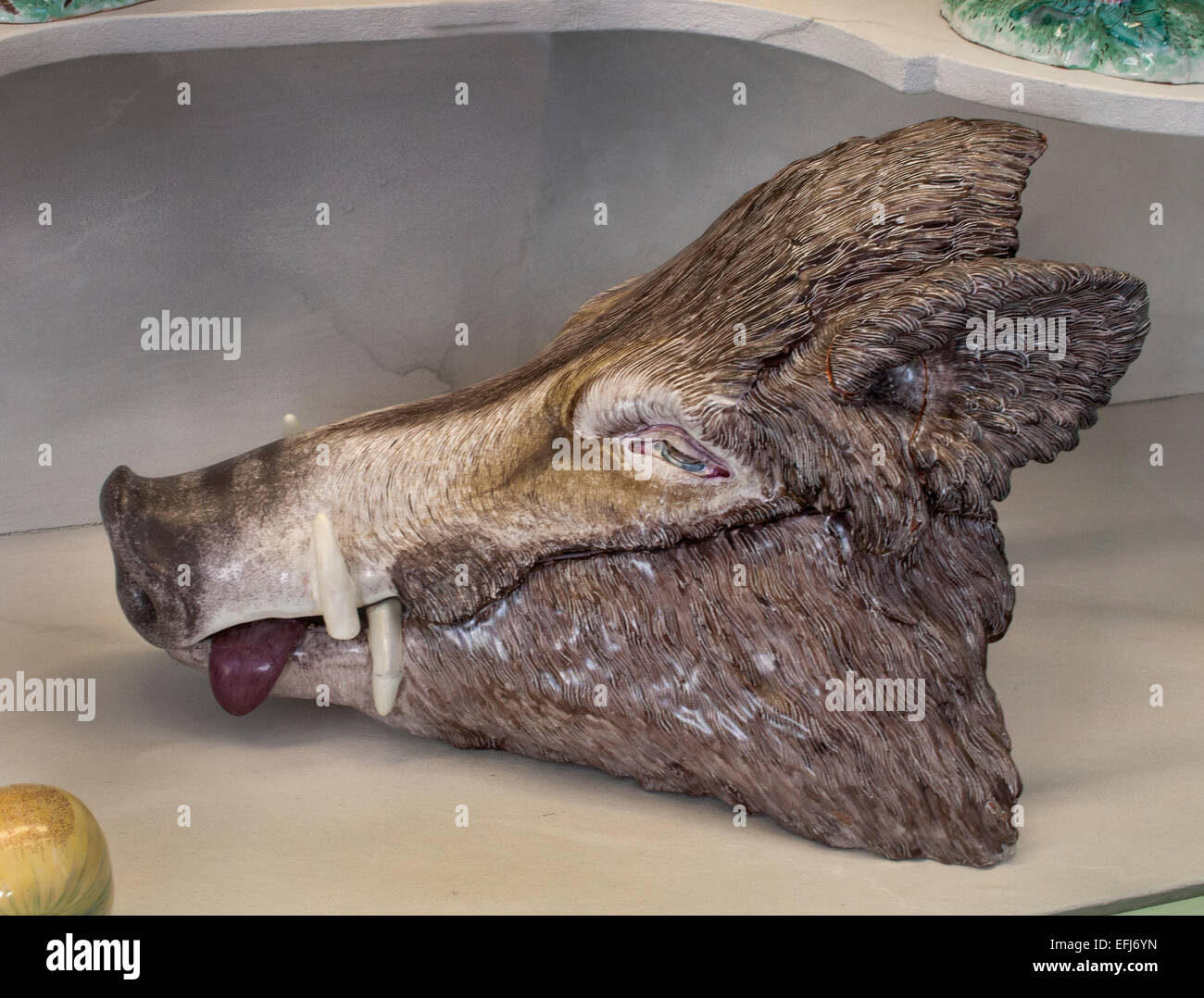 Faenza - Ceramica Charles François Hannong 1669 - 1739 ( originariamente olandese potters Family ) Paul Anthony divenne il capo della fabbrica nel 1732 Musée des Arts Décoratifs (Museo di Arte Decorativa) Strasburgo Francia Foto Stock