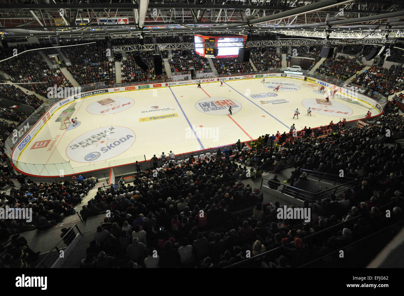 Esaurito stadium raffigurato durante l'Euro Tour Hockey match, Repubblica Ceca contro la Russia, Karlovy Vary Repubblica Ceca, 5 febbraio 2015. (CTK foto/Slavomir Kubes) Foto Stock