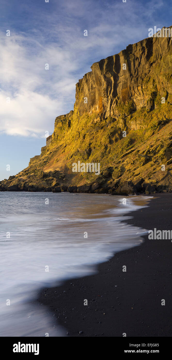 Spiaggia nera vicino a VIK, Garder, Sud Islanda Islanda Foto Stock