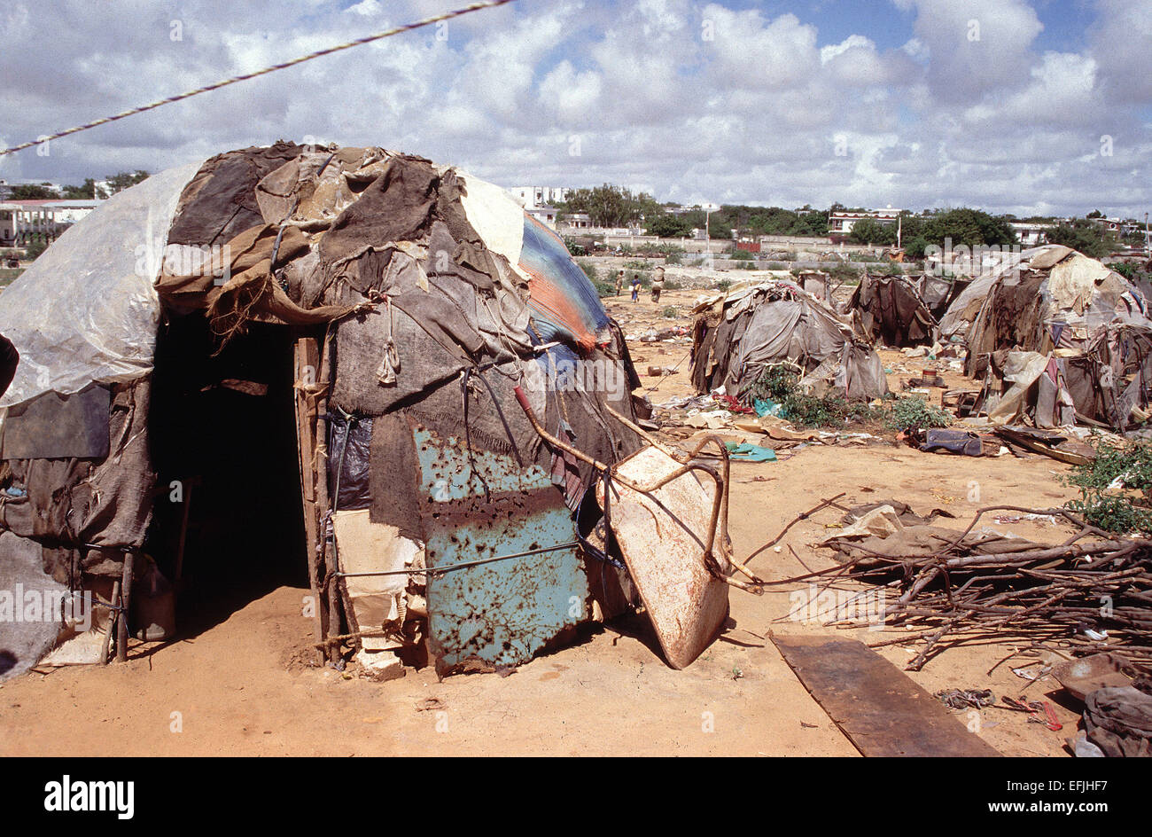 Internallly improvvisati sfollati camp fuori Mogadiscio1994 Foto Stock