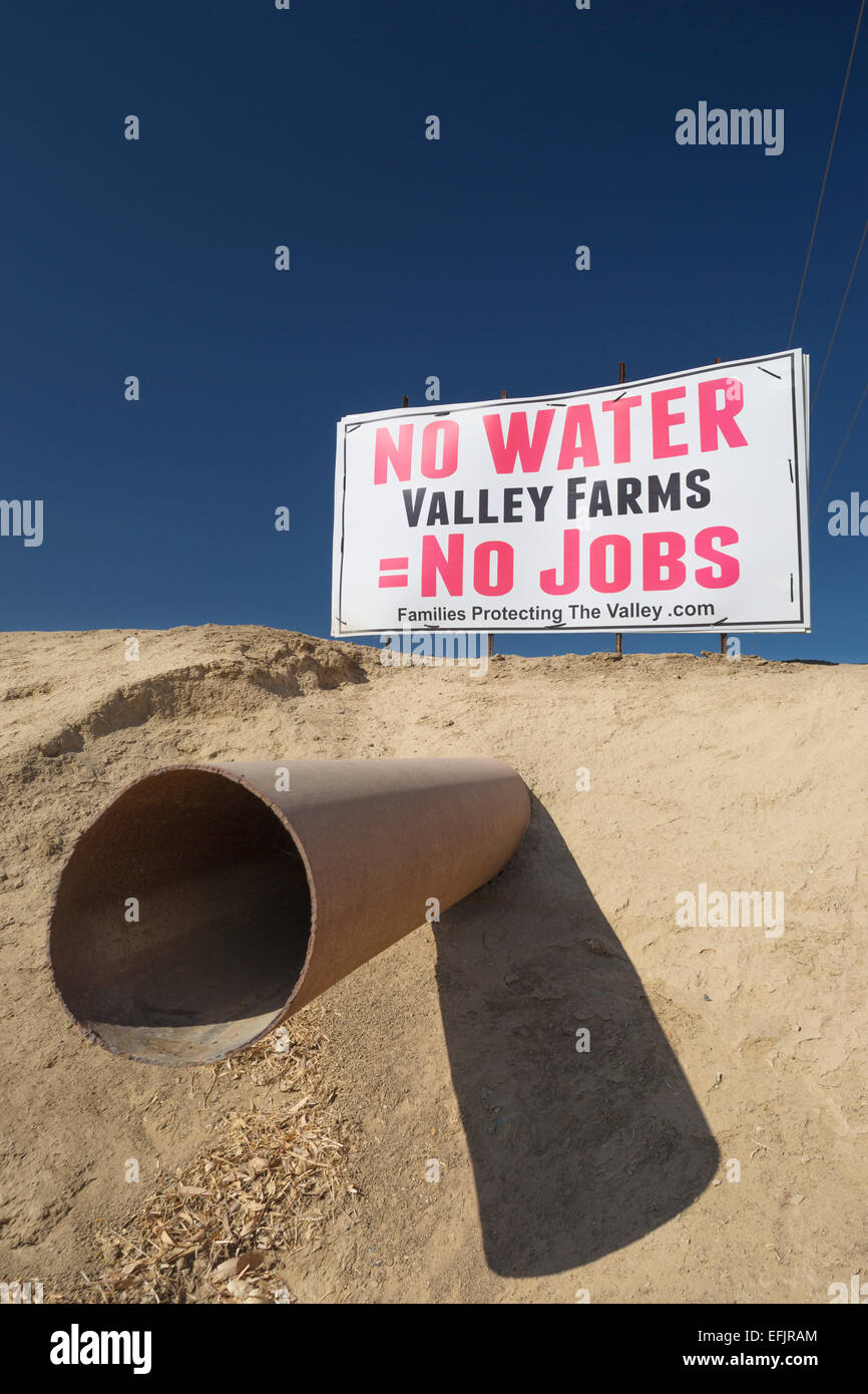 Senza acqua non firmare i lavori di Wasco Central Valley California USA Foto Stock