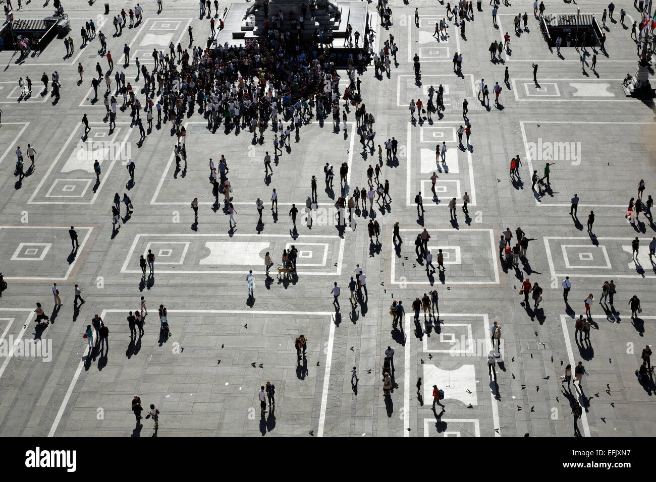 Vista della Piazza del Duomo di Milano, Lombardia, Italia Foto Stock
