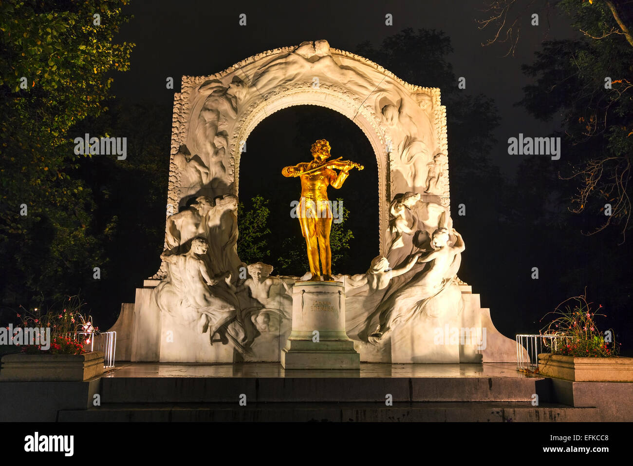 Johann Strauss statua a Stadtpark di Vienna in Austria Foto Stock