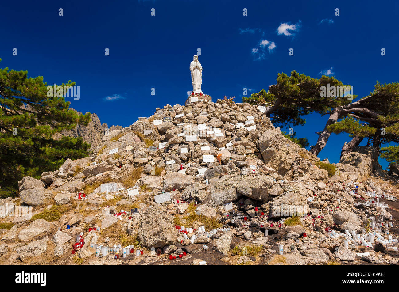 La cattedrale di Notre Dame des Neiges aiguilles de Bavella Corse du sud francia 2A Foto Stock