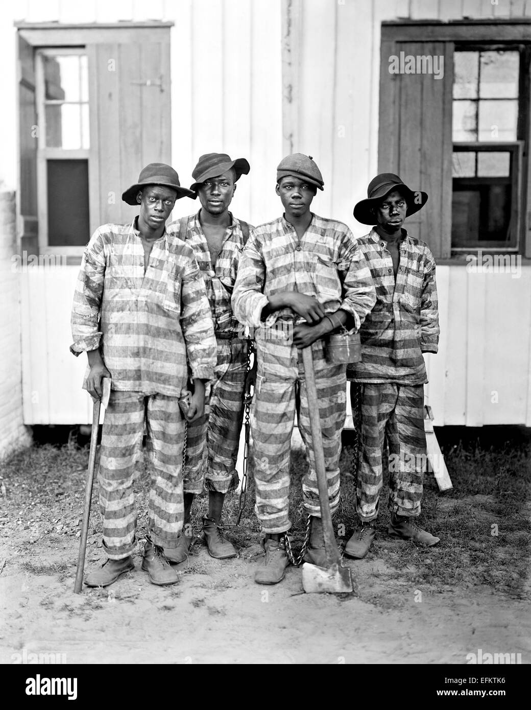 Una catena meridionale pista di uomini neri tra 1900-1906. Foto Stock