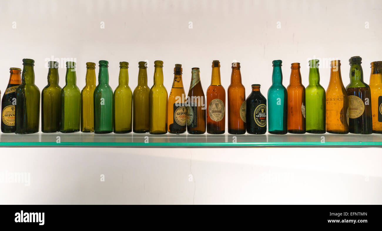 Bottiglie di birra Foto Stock