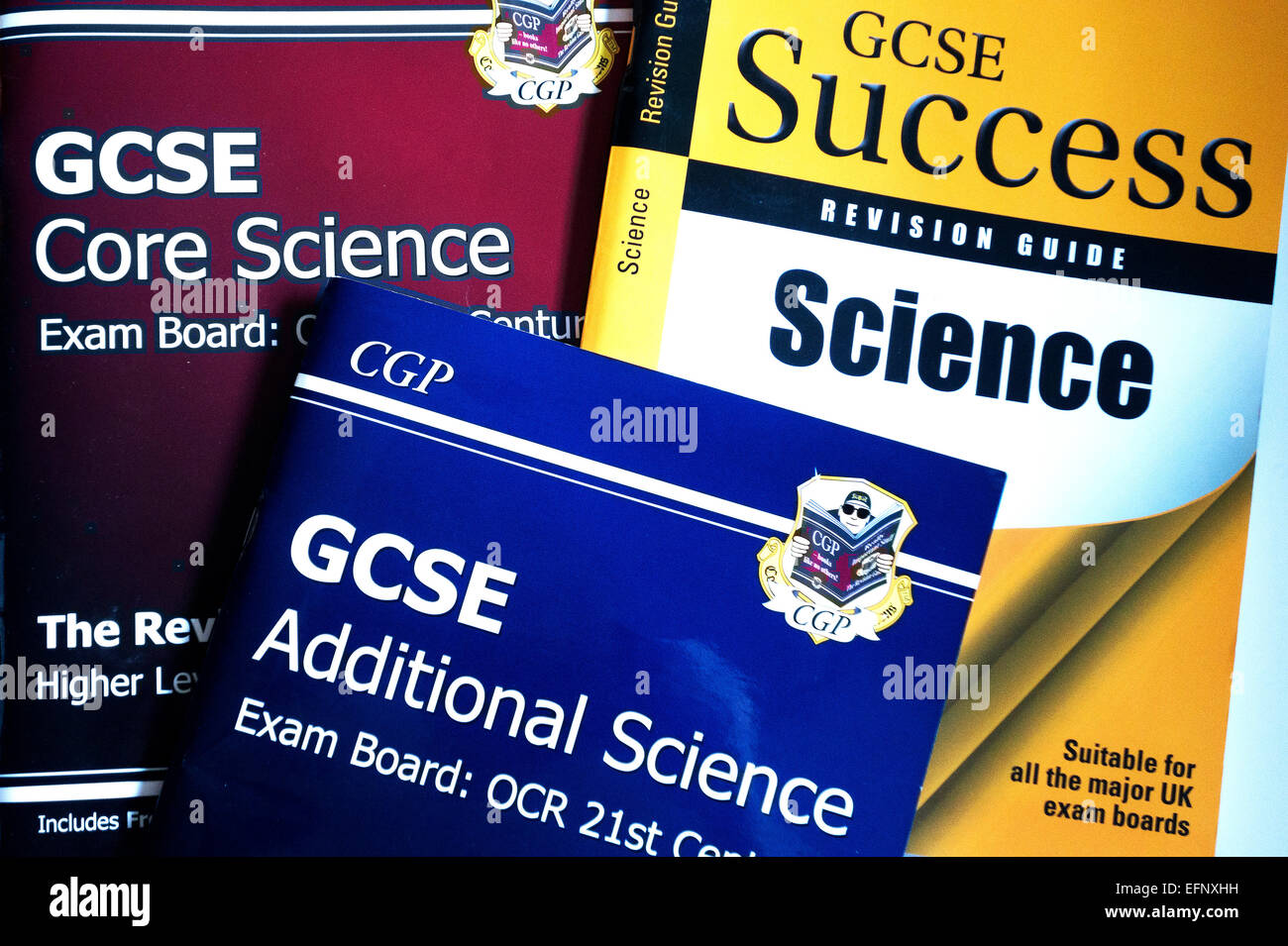 GCSE scienza libri di revisione Foto Stock