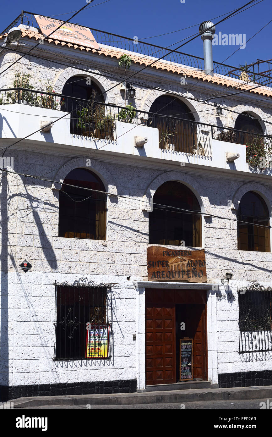 Picanteria Super Adobo Arequipeno ristorante nel quartiere di Yanahuara in Arequipa, Perù Foto Stock