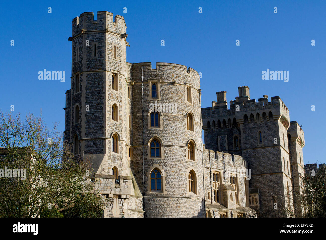 Il re Edoardo III torre presso il Castello di Windsor, Berkshire, Inghilterra nel gennaio Foto Stock