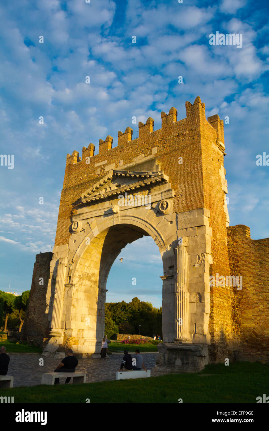 Arco di Augusto costruito anno 27, Rimini, Italia Foto Stock