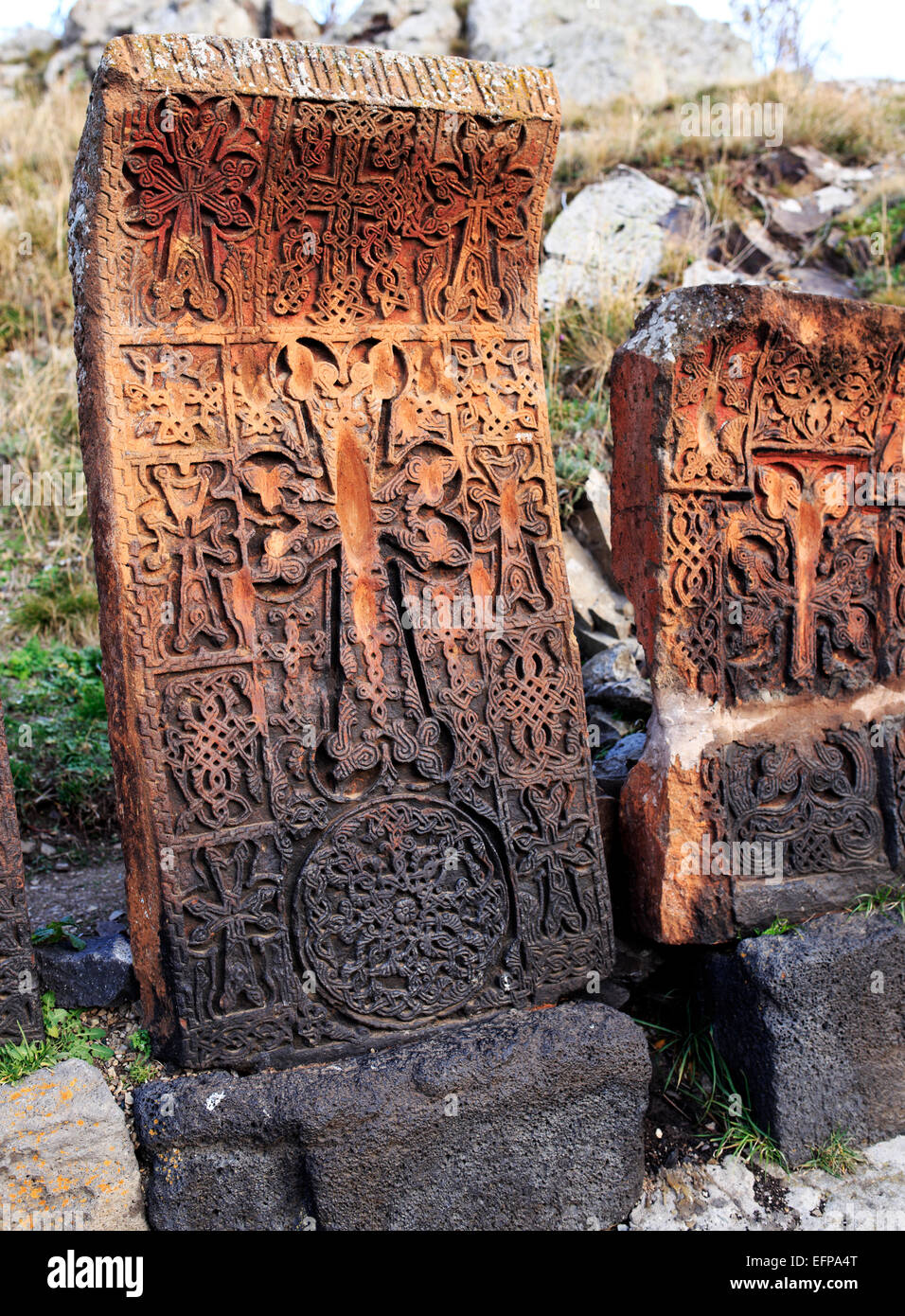 Khachkar, cross-pietra, monastero Sevanavank, Lago Sevan, Provincia di Gegharkunik, Armenia Foto Stock