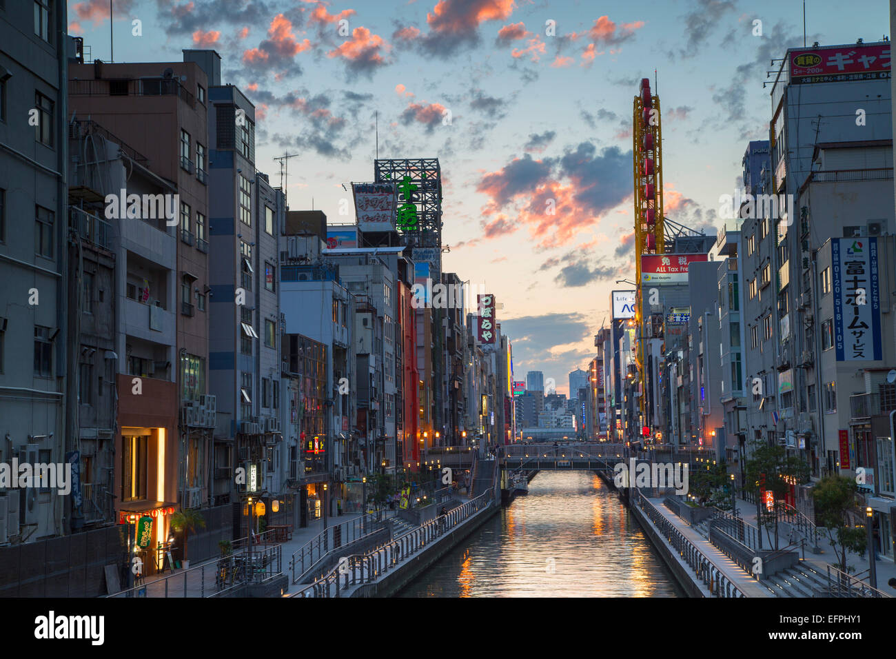 Dotombori al tramonto, Osaka Kansai, Giappone, Asia Foto Stock
