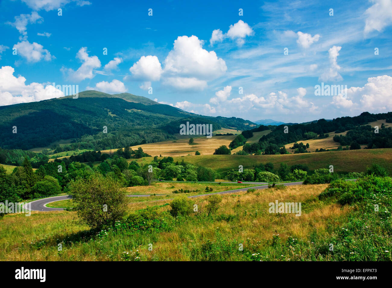 Il polacco verdi montagne dei Carpazi Foto Stock