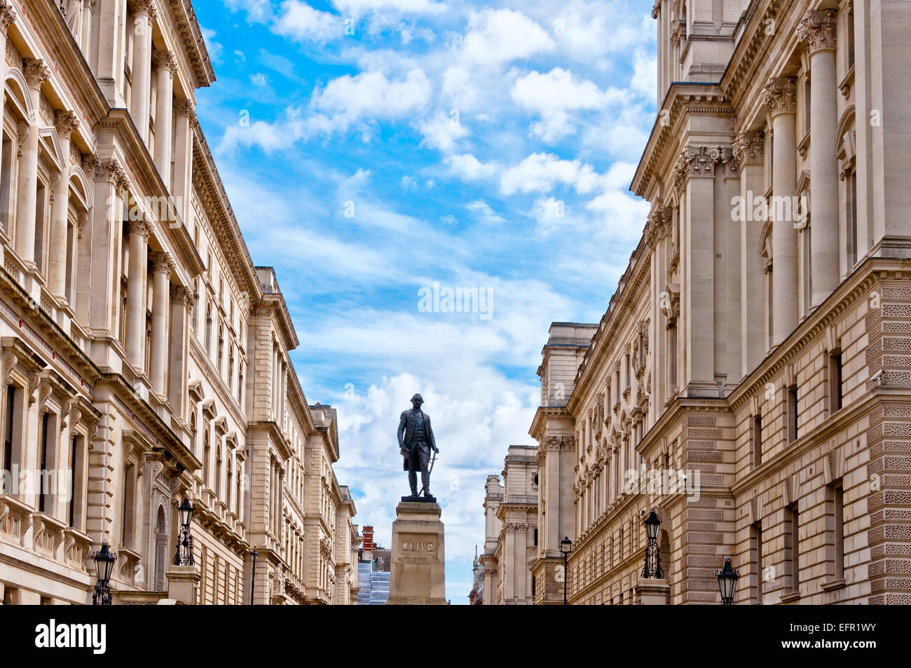 Lord Clive monumento in King Charles Street, al di fuori del Foreign Office di Westminster, Londra, Regno Unito Foto Stock