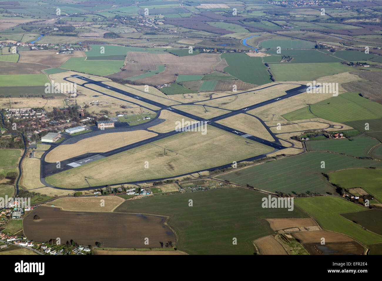 Vista aerea dell'aeroporto di Leeds East, ex RAF Church Fenton, Yorkshire, Regno Unito Foto Stock