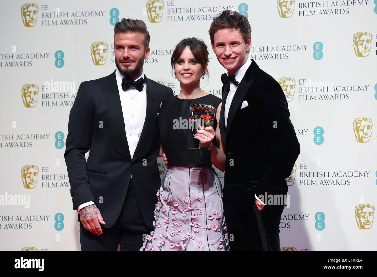 David Beckham, Felicity Jones e Eddie Redmayne presso l'EE British Academy Film Awards presso la Royal Opera House a febbraio. Foto Stock