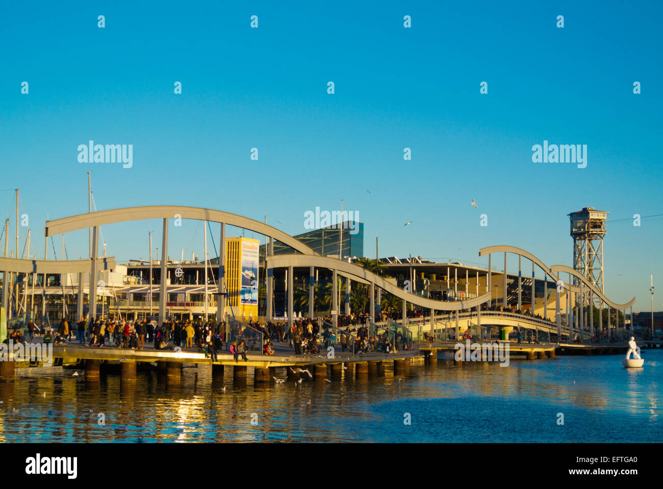 La Rambla de Mar, Port Vell di Barcellona, Spagna Foto Stock